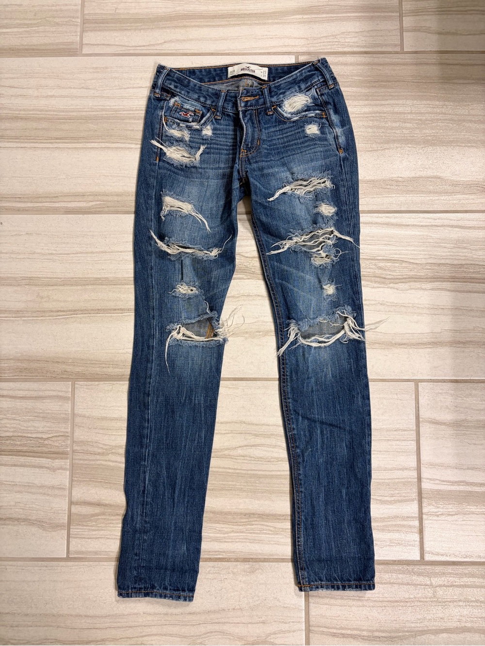 Hollister Distressed Dark Blue Skinny Jeans